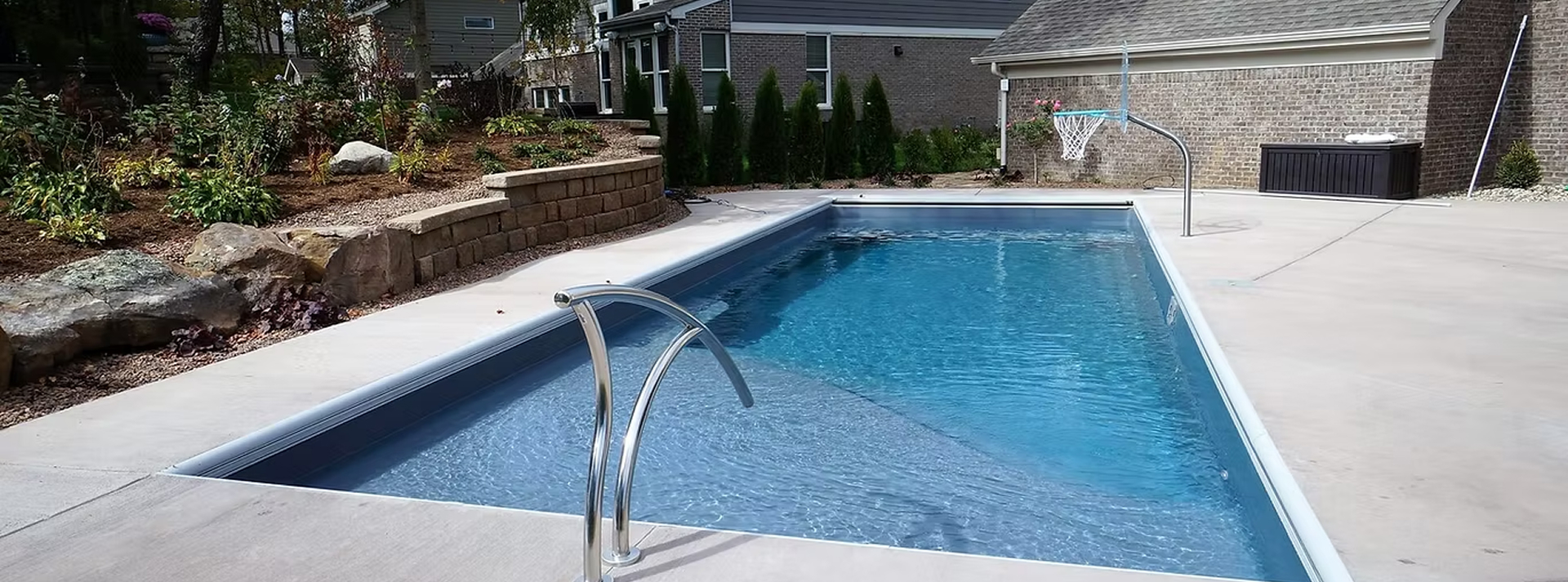 Vinyl Liner Pools Virginia Beach | Custom Design & Build